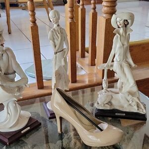 Elegant Cream Women's Pumps